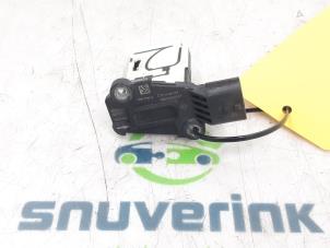 Used Air mass meter Renault Megane IV Estate (RFBK) 1.5 Energy dCi 110 Price on request offered by Snuverink Autodemontage
