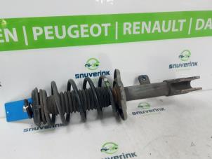 Used Front shock absorber rod, right Peugeot 3008 I (0U/HU) 1.6 16V THP 155 Price € 65,00 Margin scheme offered by Snuverink Autodemontage