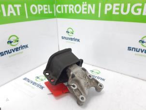 Gebrauchte Motorlager Citroen C4 Berline (NC) 1.2 12V PureTech 130 Preis € 50,00 Margenregelung angeboten von Snuverink Autodemontage