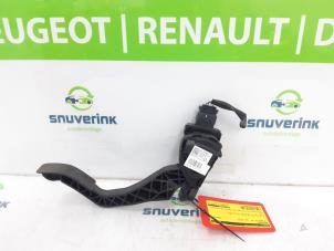 Used Accelerator pedal Citroen C4 Berline (NC) 1.2 12V PureTech 130 Price € 35,00 Margin scheme offered by Snuverink Autodemontage