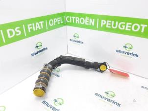 Używane Waz chlodnicy miedzystopniowej Citroen C4 Berline (NC) 1.2 12V PureTech 130 Cena € 40,00 Procedura marży oferowane przez Snuverink Autodemontage
