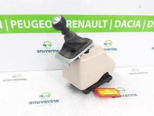Used Gear stick Citroen C4 Berline (NC) 1.2 12V PureTech 130 Price on request offered by Snuverink Autodemontage