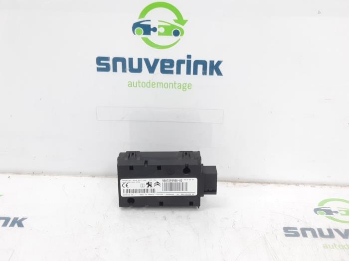 Begagnade Däcktrycksmodul Citroen C4 Berline (NC) 1.2 12V PureTech 130 Pris € 54,45 Inklusive moms erbjuds av Snuverink Autodemontage