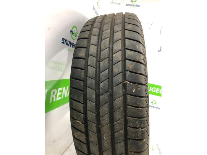 Tyre with tyre size 195/65/15 - ZOMER BRIDGESTONE