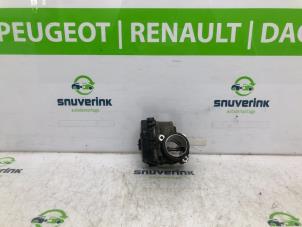 Usados Cuerpo de válvula de mariposa Peugeot Partner (GC/GF/GG/GJ/GK) 1.6 BlueHDi 100 Precio € 66,55 IVA incluido ofrecido por Snuverink Autodemontage