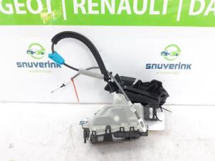 Used Door lock mechanism 2-door, right Toyota ProAce City 1.5 D-4D 130 Price € 54,45 Inclusive VAT offered by Snuverink Autodemontage