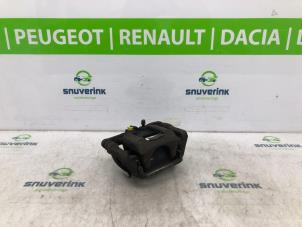 Used Rear brake calliper, right Citroen C4 Spacetourer (3D/3E) 1.2 12V PureTech 130 Price € 40,00 Margin scheme offered by Snuverink Autodemontage