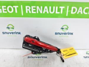 Usagé Poignée de porte avant droite Renault Clio IV (5R) 1.6 Turbo 16V RS 200 EDC Prix € 25,00 Règlement à la marge proposé par Snuverink Autodemontage