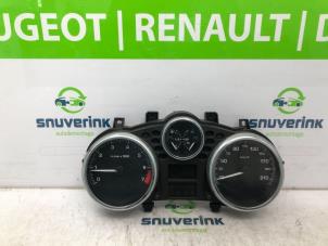 Used Instrument panel Peugeot 206+ (2L/M) 1.4 XS Price € 50,00 Margin scheme offered by Snuverink Autodemontage