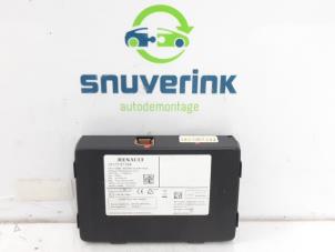 Used Phone module Renault Clio IV (5R) 1.6 Turbo 16V RS 200 EDC Price € 35,00 Margin scheme offered by Snuverink Autodemontage