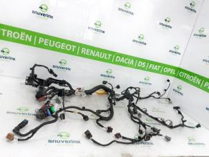 Usagé Faisceau électrique Renault Clio V (RJAB) 1.0 TCe 90 12V Prix € 211,75 Prix TTC proposé par Snuverink Autodemontage