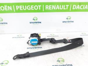 Révisé Ceinture de sécurité avant gauche Peugeot 108 1.0 12V Prix € 205,70 Prix TTC proposé par Snuverink Autodemontage