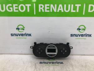 Used Heater control panel Renault Twingo II (CN) 1.2 16V Price € 75,00 Margin scheme offered by Snuverink Autodemontage