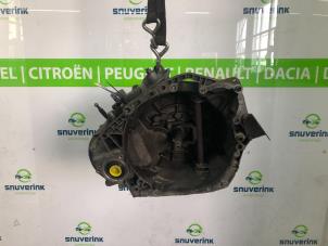 Used Gearbox Fiat Scudo (220Z) 1.9 D Price € 453,75 Inclusive VAT offered by Snuverink Autodemontage