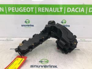 Used Rocker cover Citroen C4 Picasso (3D/3E) 1.2 12V PureTech 130 Price € 35,00 Margin scheme offered by Snuverink Autodemontage