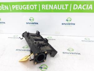 Used Intake manifold Renault Clio IV Estate/Grandtour (7R) 1.2 TCE 16V GT EDC Price € 70,00 Margin scheme offered by Snuverink Autodemontage