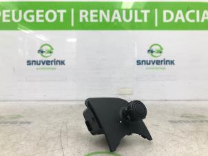 Used Cruise control switch Renault Scénic II (JM) 1.9 dCi 115 Price € 20,00 Margin scheme offered by Snuverink Autodemontage