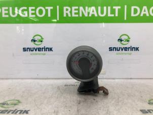 Gebrauchte Drehzahlmesser Peugeot 107 1.0 12V Preis € 50,00 Margenregelung angeboten von Snuverink Autodemontage