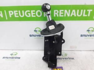 Used Gear stick Fiat 500C (312) 1.2 69 Price € 50,00 Margin scheme offered by Snuverink Autodemontage