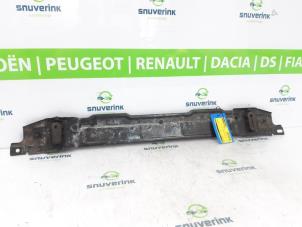 Usagé Barre radiateur Peugeot 3008 II (M4/MC/MJ/MR) 1.6 16V PureTech 180 Prix € 40,00 Règlement à la marge proposé par Snuverink Autodemontage