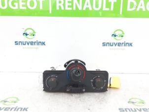 Used Heater control panel Renault Kangoo/Grand Kangoo (KW) 1.6 16V Price € 40,00 Margin scheme offered by Snuverink Autodemontage