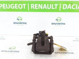 Used Rear brake calliper, left Renault Kangoo/Grand Kangoo (KW) 1.6 16V Price € 40,00 Margin scheme offered by Snuverink Autodemontage