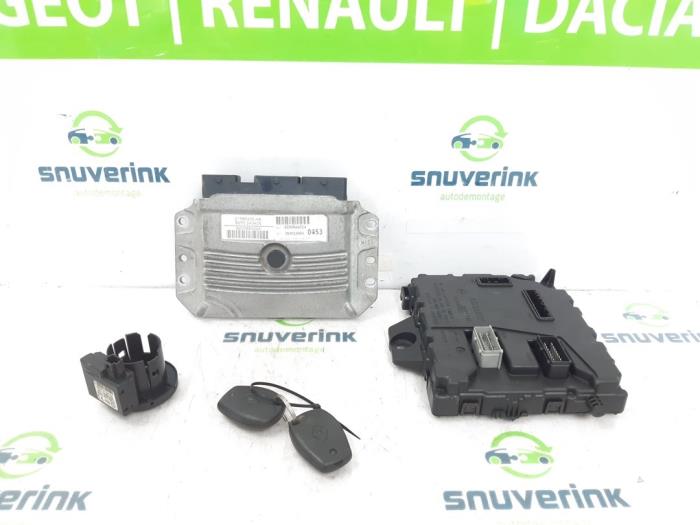 Used Engine management computer Renault Kangoo/Grand Kangoo (KW) 1.6 16V Price € 149,98 Margin scheme offered by Snuverink Autodemontage