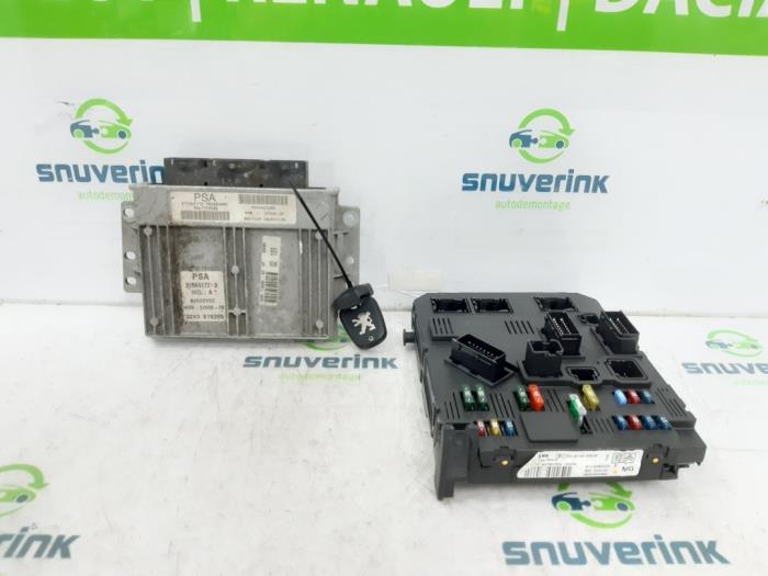 Used Engine management computer Peugeot 206 (2A/C/H/J/S) 1.4 XR,XS,XT,Gentry Price € 250,00 Margin scheme offered by Snuverink Autodemontage
