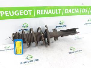 Used Front shock absorber rod, right Peugeot 3008 II (M4/MC/MJ/MR) 1.2 12V e-THP PureTech 130 Price € 121,00 Inclusive VAT offered by Snuverink Autodemontage