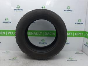 Usados Neumático de invierno Precio € 35,00 Norma de margen ofrecido por Snuverink Autodemontage