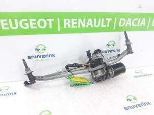 Usagé Moteur + mécanisme d'essuie glace Opel Vivaro 2.5 CDTI 16V Prix € 54,45 Prix TTC proposé par Snuverink Autodemontage
