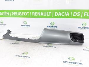 Gebrauchte Luftgitter Armaturenbrett Kia Stonic (YB) 1.0i T-GDi 12V Eco-Dynamics+ Preis € 85,00 Margenregelung angeboten von Snuverink Autodemontage