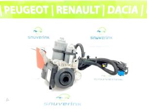 Gebrauchte Schaltroboter Citroen DS3 (SA) 1.4 HDi Preis € 375,00 Margenregelung angeboten von Snuverink Autodemontage