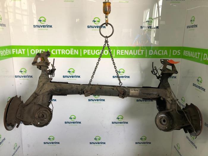 Rear-wheel drive axle from a Citroën C4 Picasso (UD/UE/UF) 1.6 16V VTi 120 2009