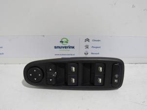 Used Multi-functional window switch Citroen C4 Picasso (UD/UE/UF) 1.6 16V VTi 120 Price € 100,00 Margin scheme offered by Snuverink Autodemontage