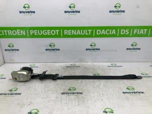 Używane Pas bezpieczenstwa prawy przód Peugeot 107 1.0 12V Cena € 75,00 Procedura marży oferowane przez Snuverink Autodemontage