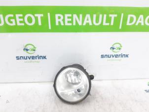 Gebrauchte Nebelscheinwerfer links vorne Renault Twingo II (CN) 1.5 dCi 75 FAP Preis € 25,00 Margenregelung angeboten von Snuverink Autodemontage
