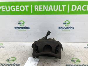 Used Rear brake calliper, right Volkswagen Transporter T6 2.0 TDI 150 Price on request offered by Snuverink Autodemontage