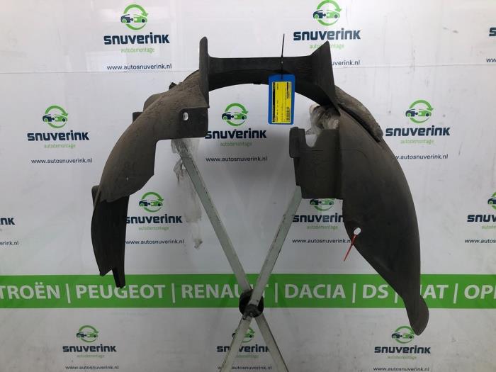 Używane Nadkole Peugeot 3008 I (0U/HU) 1.6 VTI 16V Cena € 38,25 Procedura marży oferowane przez Snuverink Autodemontage