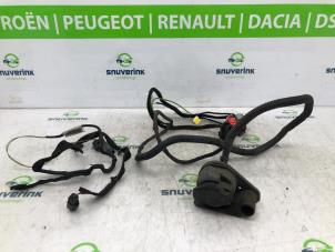 Used Towbar wiring kit Peugeot 3008 I (0U/HU) 1.6 VTI 16V Price on request offered by Snuverink Autodemontage