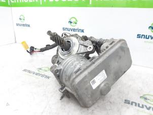 Styrbox från en Opel Astra L (F3/FB/FM/FP) 1.2 Turbo 110 12V 2022