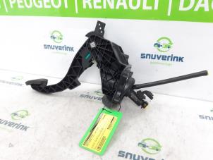 Used Clutch pedal Opel Astra L (F3/FB/FM/FP) 1.2 Turbo 110 12V Price € 100,00 Margin scheme offered by Snuverink Autodemontage