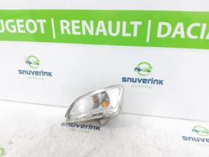 Used Indicator, left Renault Twingo II (CN) 1.2 16V Price € 25,00 Margin scheme offered by Snuverink Autodemontage