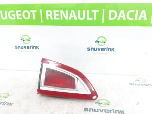 Used Taillight, left Renault Scénic III (JZ) 2.0 16V CVT Price € 20,00 Margin scheme offered by Snuverink Autodemontage