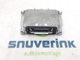 Usagé Module Xenon Renault Scénic III (JZ) 2.0 16V CVT Prix sur demande proposé par Snuverink Autodemontage