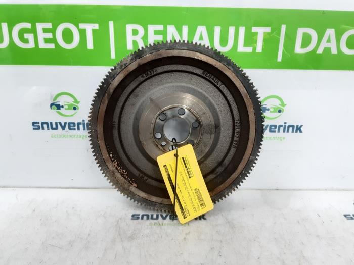 Usagé Volant d'inertie Renault Clio IV (5R) 0.9 Energy TCE 90 12V Prix € 120,00 Règlement à la marge proposé par Snuverink Autodemontage