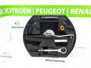 Used Jack Peugeot 308 (4A/C) 1.4 VTI 16V Price € 45,00 Margin scheme offered by Snuverink Autodemontage