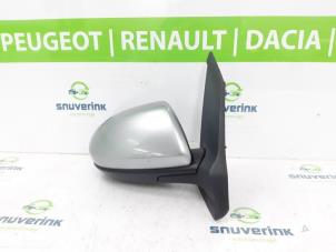 Used Wing mirror, right Mazda 2 (DE) 1.5 16V S-VT Price € 160,00 Margin scheme offered by Snuverink Autodemontage