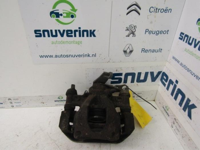 Rear brake calliper, right from a Renault Master IV (FV) 2.3 dCi 145 16V FWD 2012