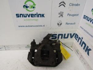 Used Rear brake calliper, right Renault Master IV (FV) 2.3 dCi 145 16V FWD Price € 139,15 Inclusive VAT offered by Snuverink Autodemontage